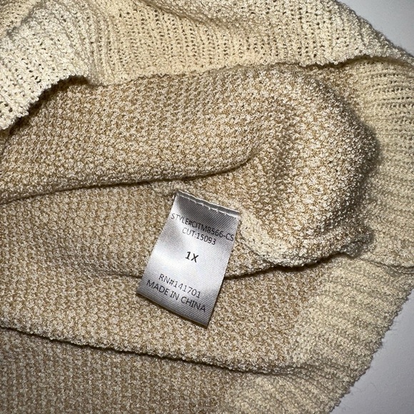 Chic Soul Women’s 1X Short Sleeve Sweater Aztec Print Knit Boho Casual Top - Picture 3 of 9